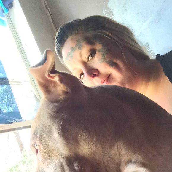 Meet your Posher, Monica - Picture 1 of 1